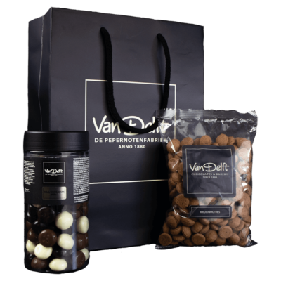 sinterklaas geschenk chocolade pepernoten premium 60% en naturel pepernoten cadeau
