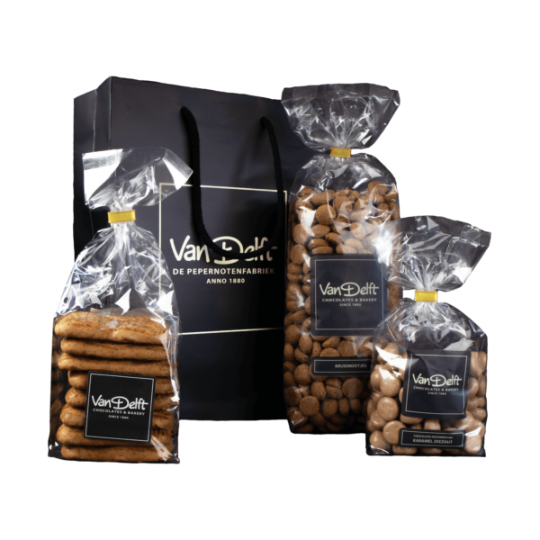 Gift set with chewy, peppernuts (500gr) and caramel sea salt
