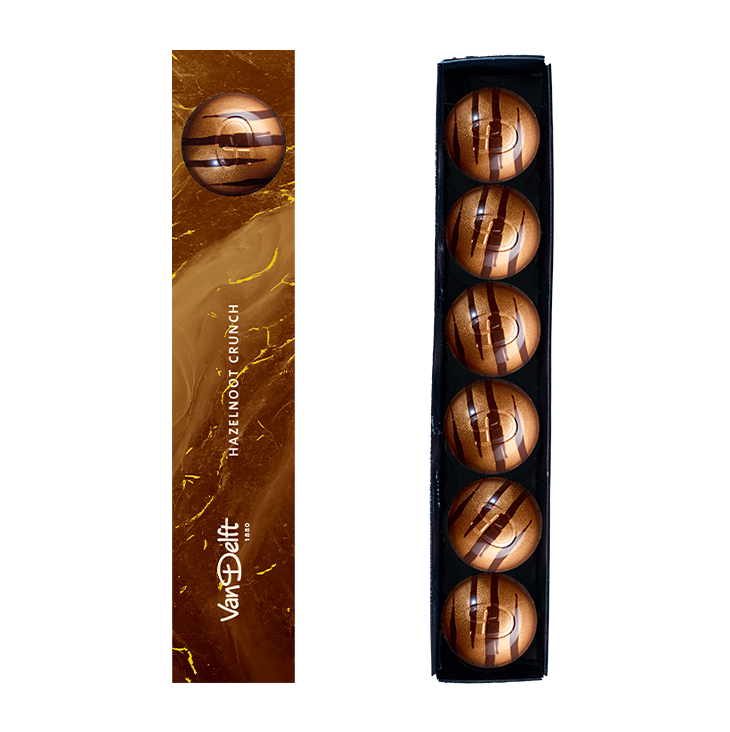 gallery image Triple Pack Bonbons, Hazelnoot Crunch, Speculoos Crunch en Pistache Crunch